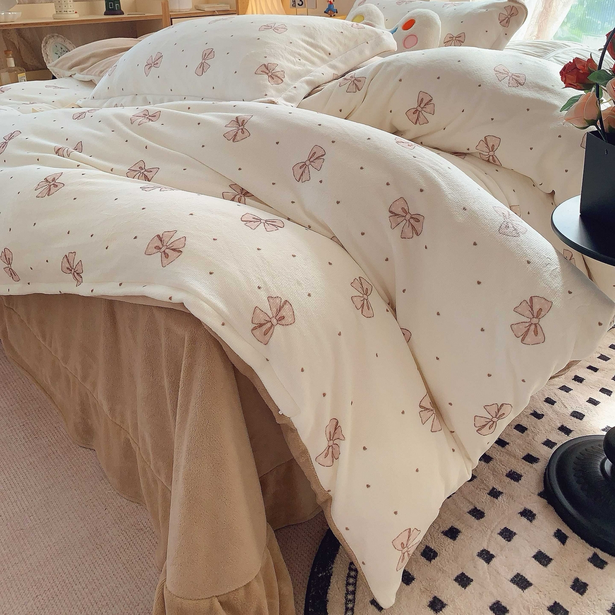 91家纺网 家纺一手货源 找家纺 莱豫家纺 2025新款加厚牛奶绒三件套四件套保暖不静电 爱心如辰