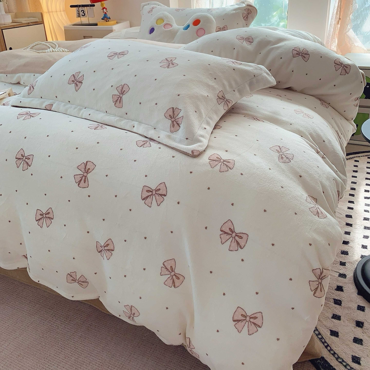 91家纺网 家纺一手货源 找家纺 莱豫家纺 2025新款加厚牛奶绒三件套四件套保暖不静电 爱心如辰