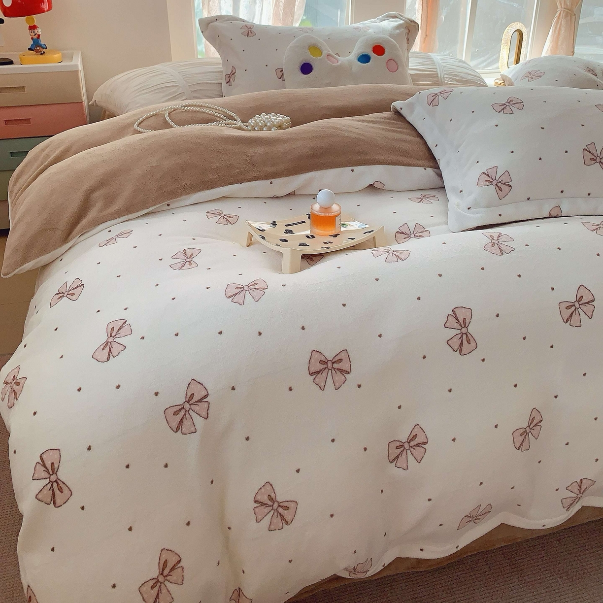 91家纺网 家纺一手货源 找家纺 莱豫家纺 2025新款加厚牛奶绒三件套四件套保暖不静电 爱心如辰