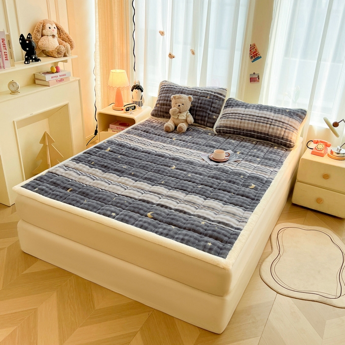 91家纺网 家纺一手货源 找家纺 梵朴 2025新款牛奶绒泡泡兔毛绒床垫学生宿舍床褥子床护垫大床款印花系列 繁星