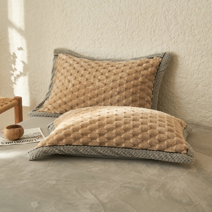 91家纺网 家纺一手货源 找家纺 早晨家纺 2025新款金贵款牛奶绒提花四件套 金贵-米驼