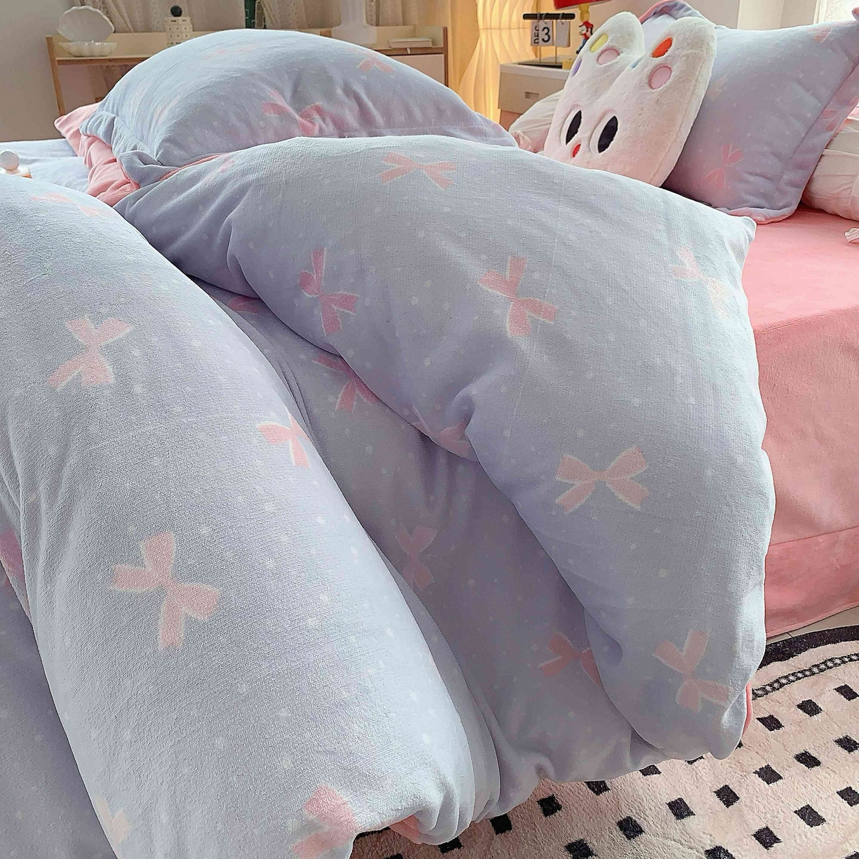 莱豫家纺 2025新款加厚牛奶绒三件套四件套保暖不静电 蝶影