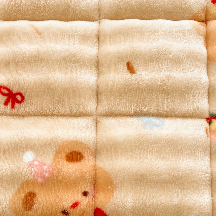 91家纺网 家纺一手货源 找家纺 梵朴 2025新款牛奶绒泡泡兔毛绒床垫学生宿舍床褥子床护垫大床款印花系列 黄油小熊