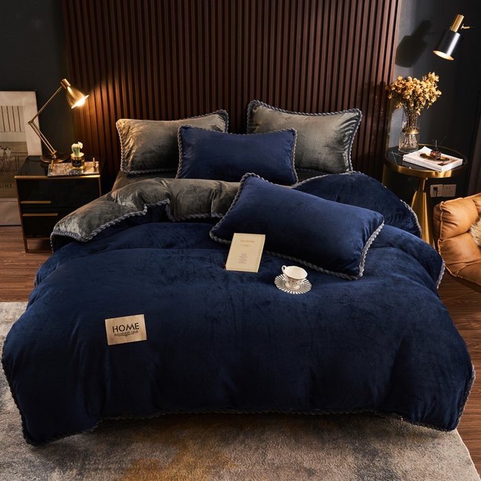 91家纺网 家纺一手货源 找家纺 早晨家纺 2025新款黑金牛奶绒纯色四件套-风格2 黑金-深蓝