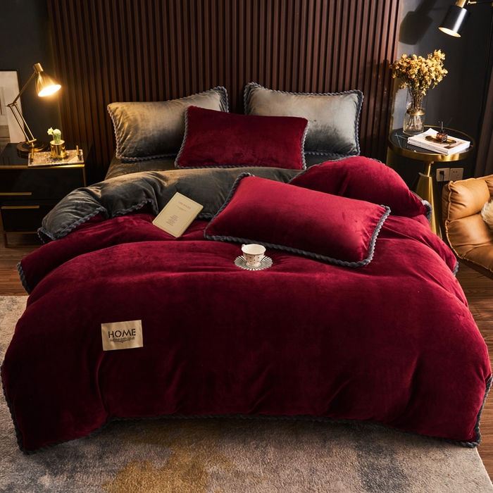 91家纺网 家纺一手货源 找家纺 早晨家纺 2025新款黑金牛奶绒纯色四件套-风格2 黑金-酒红