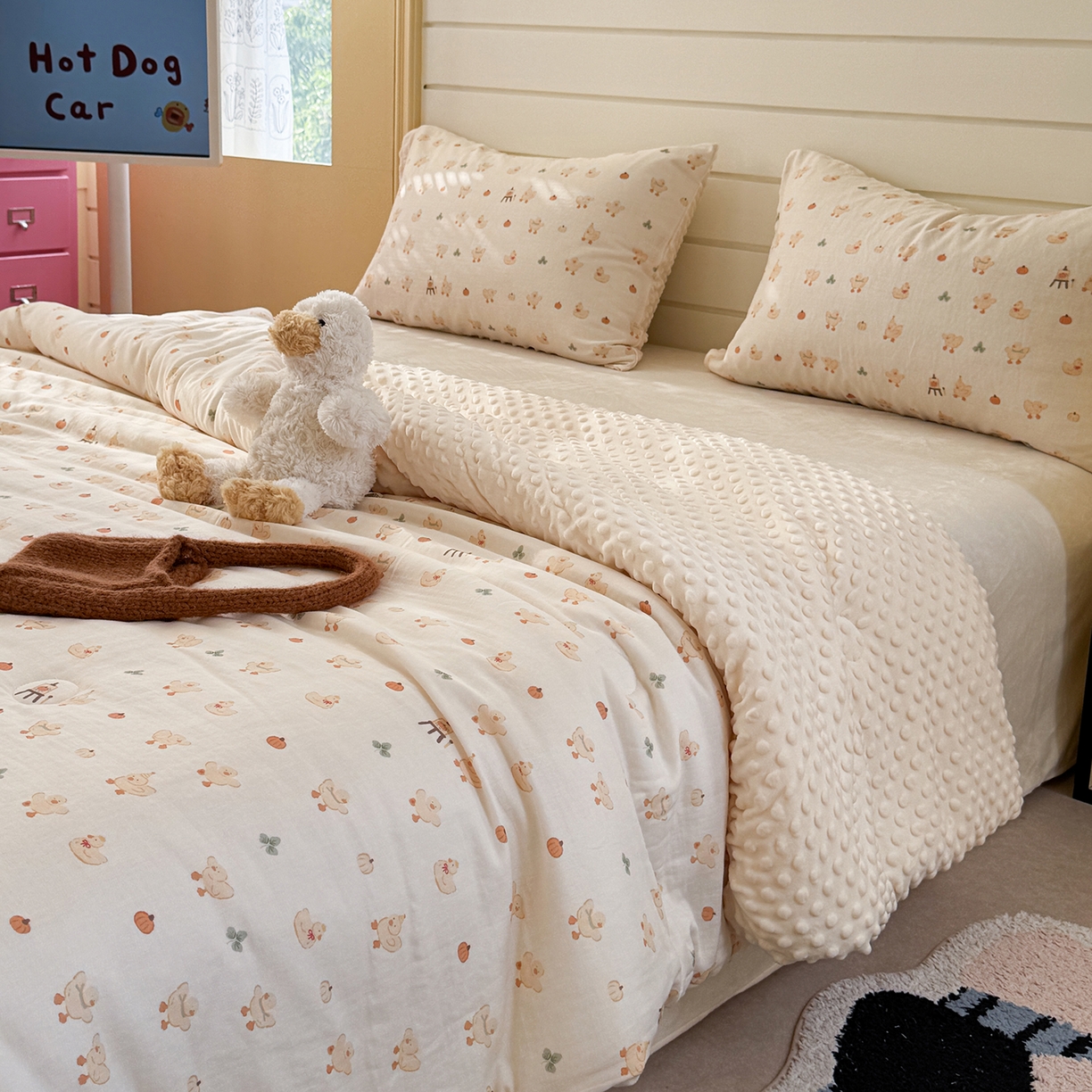 91家纺网 家纺一手货源 找家纺 （总）麦伦家居 2025新款全棉双层纱3D豆豆被系列被子被芯（可配四件套）