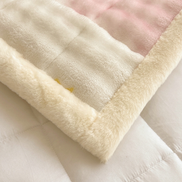 91家纺网 家纺一手货源 找家纺 梵朴 2025新款牛奶绒泡泡兔毛绒床垫学生宿舍床褥子床护垫大床款印花系列 梦幻太空人