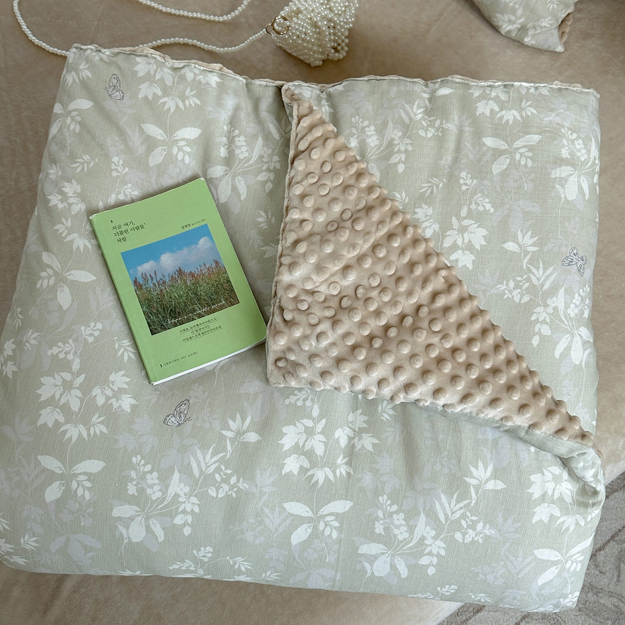 91家纺网 家纺一手货源 找家纺 麦伦家居 2025新款全棉双层纱3D豆豆被系列被子被芯（可配四件套） 云雾月影