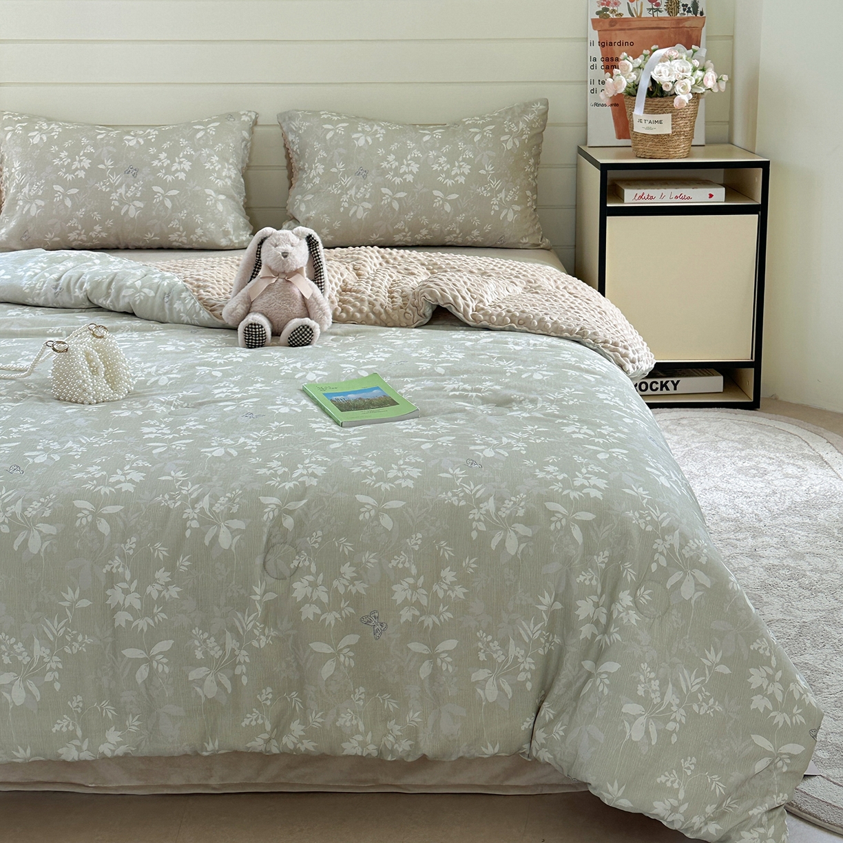 91家纺网 家纺一手货源 找家纺 麦伦家居 2025新款全棉双层纱3D豆豆被系列被子被芯（可配四件套） 云雾月影