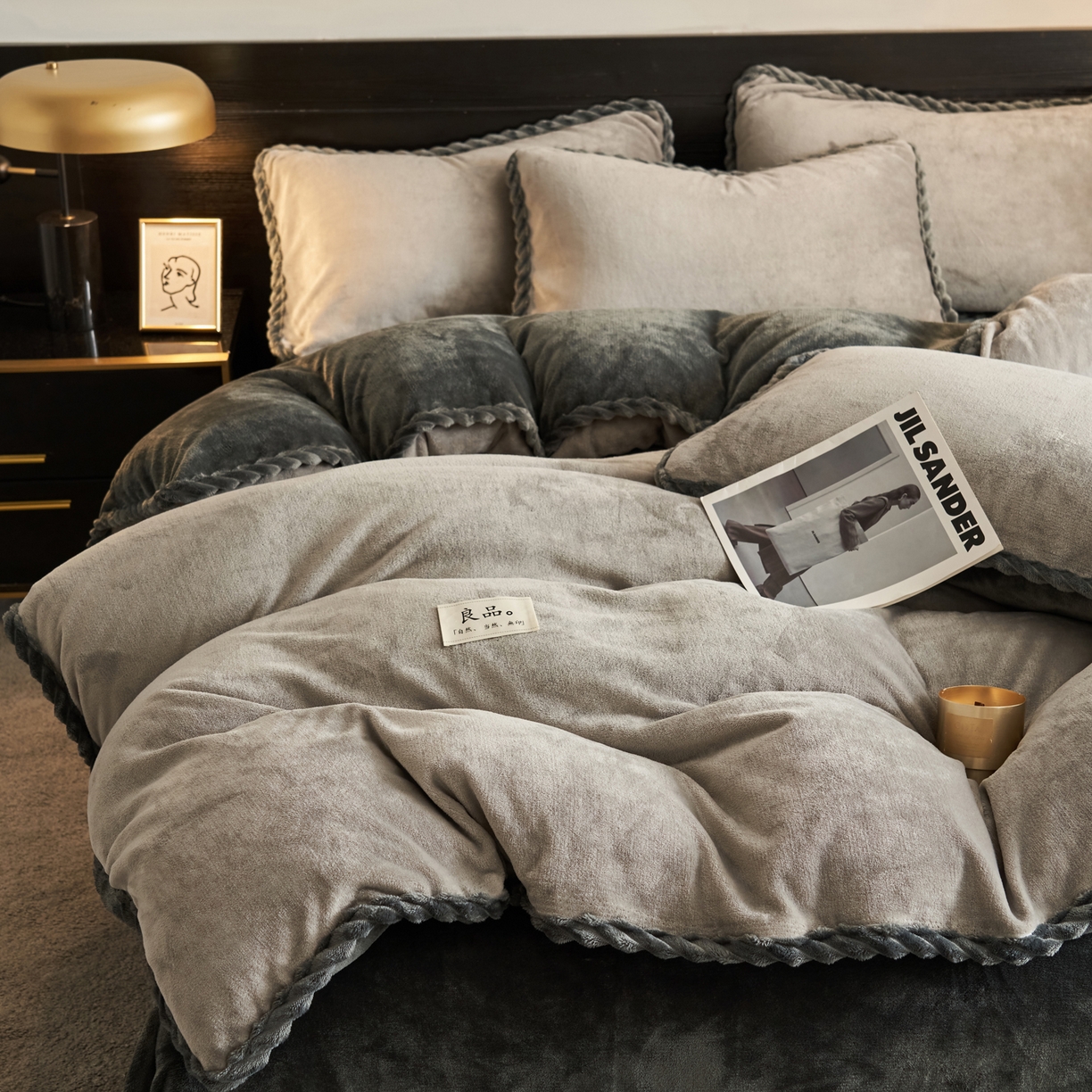 91家纺网 家纺一手货源 找家纺 早晨家纺 2025新款黑金牛奶绒纯色四件套-风格1 黑金-浅灰