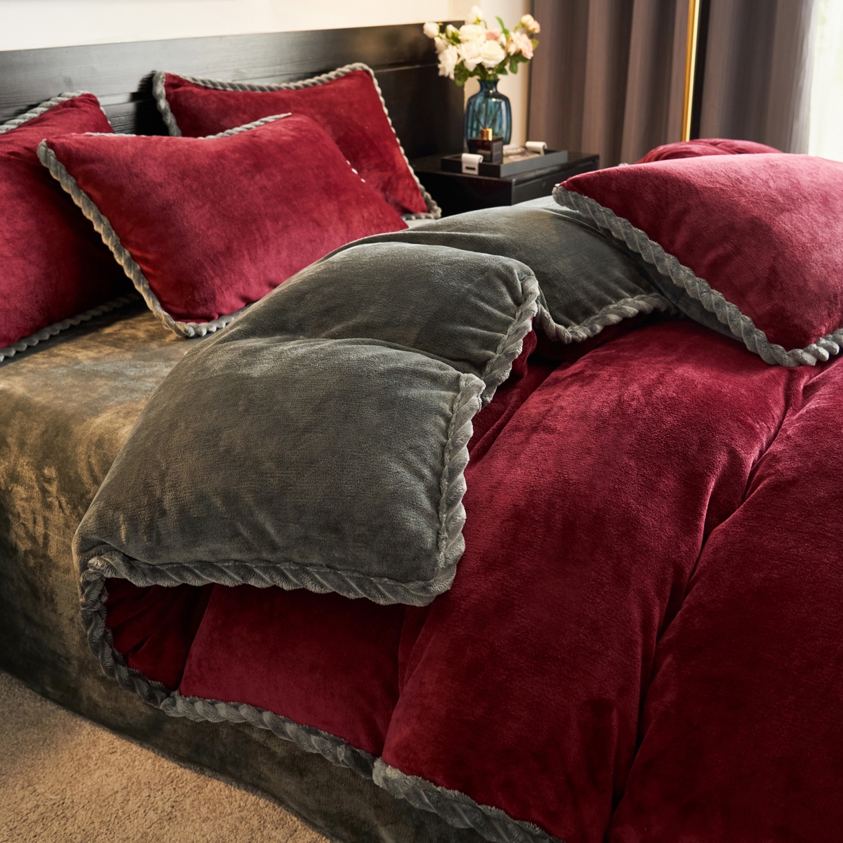 91家纺网 家纺一手货源 找家纺 早晨家纺 2025新款黑金牛奶绒纯色四件套-风格1 黑金-酒红