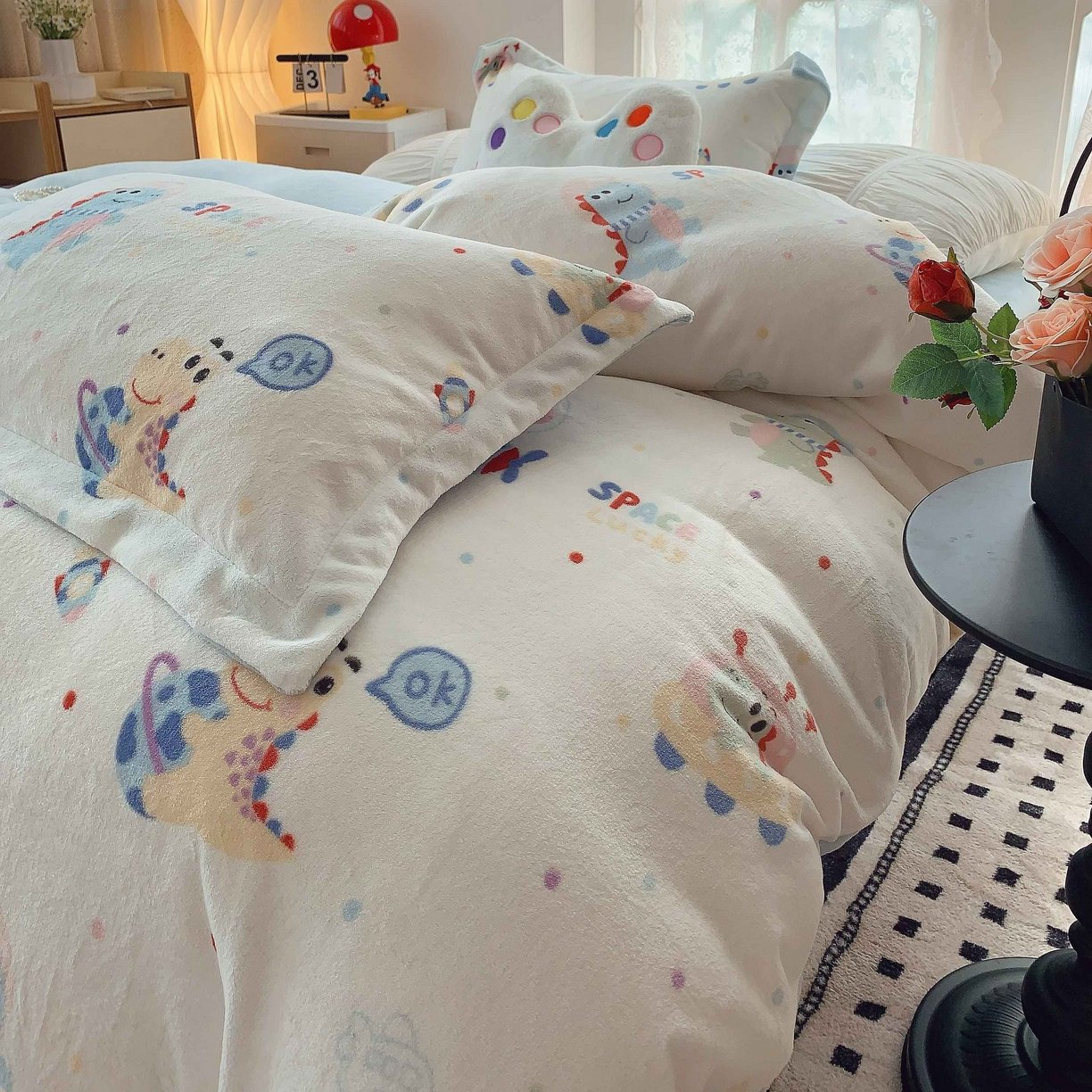 91家纺网 家纺一手货源 找家纺 莱豫家纺 2025新款加厚牛奶绒三件套四件套保暖不静电 恐龙星球