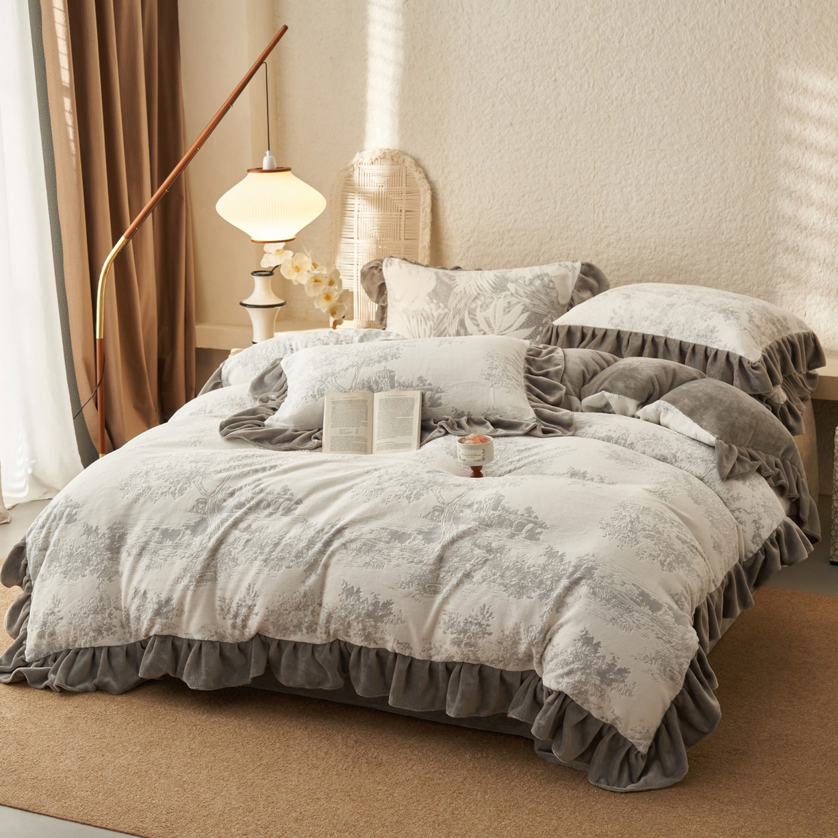 91家纺网 家纺一手货源 找家纺 早晨家纺 2025新款高克重牛奶绒烂花四件套 林影素韵