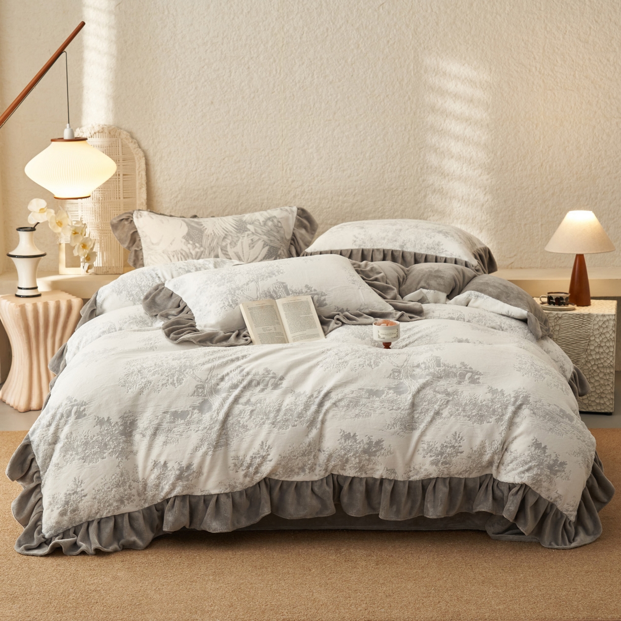 91家纺网 家纺一手货源 找家纺 早晨家纺 2025新款高克重牛奶绒烂花四件套 林影素韵