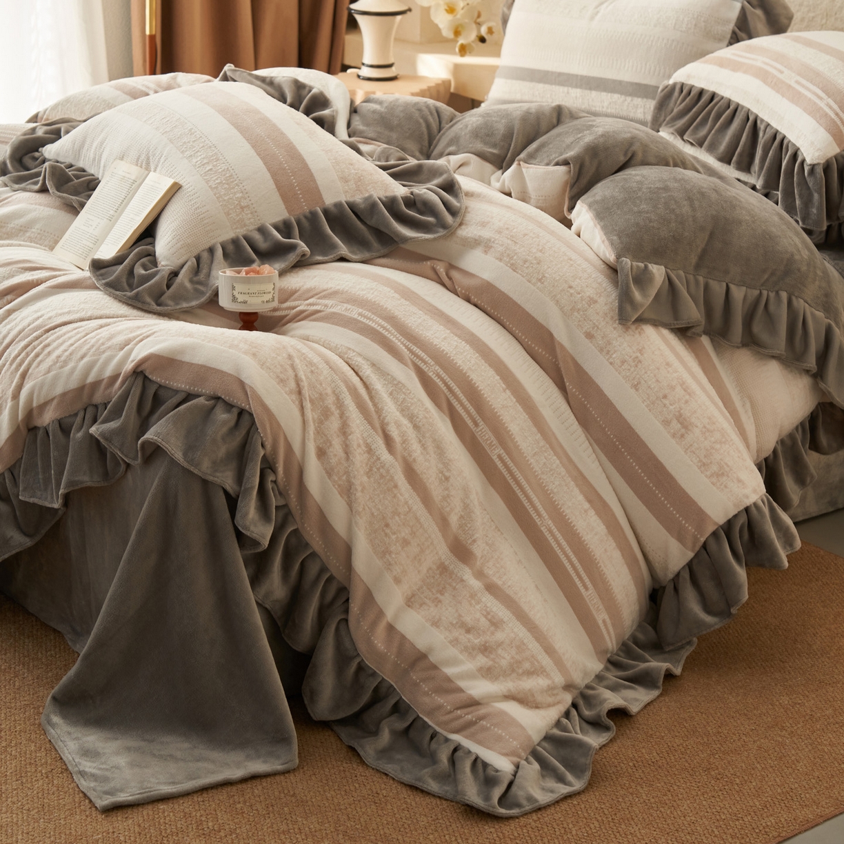 91家纺网 家纺一手货源 找家纺 早晨家纺 2025新款高克重牛奶绒烂花四件套 素纹