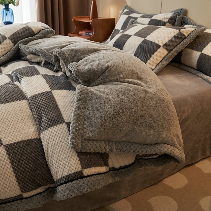 91家纺网 家纺一手货源 找家纺 （总）早晨家纺 2025新款豆豆款牛奶绒菠萝格提花四件套