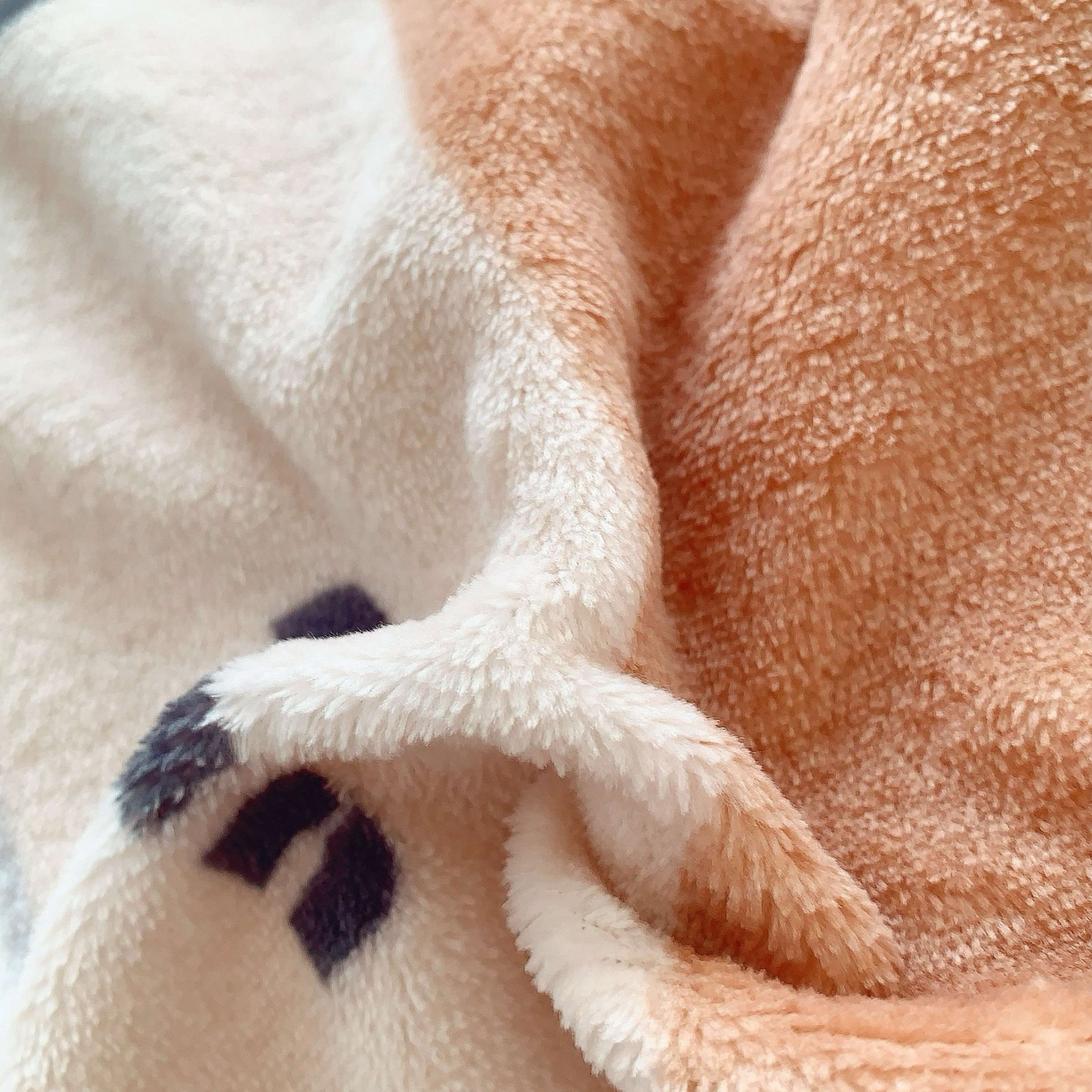 91家纺网 家纺一手货源 找家纺 莱豫家纺 2025新款加厚牛奶绒三件套四件套保暖不静电 米兰风尚