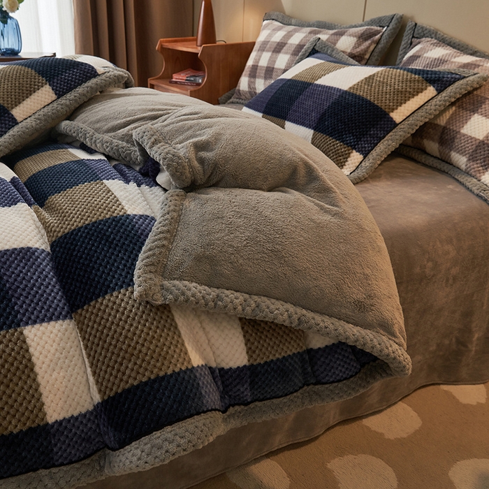 91家纺网 家纺一手货源 找家纺 早晨家纺 2025新款豆豆款菠萝格提花四件套 豆豆绒-大方格蓝