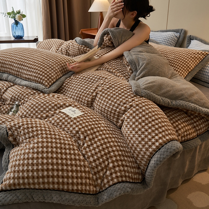 91家纺网 家纺一手货源 找家纺 早晨家纺 2025新款豆豆款菠萝格提花四件套 豆豆绒-小格咖