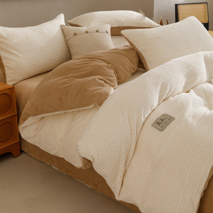 91家纺网 家纺一手货源 找家纺 （总）早晨家纺 2025新款波浪款牛奶绒提花四件套