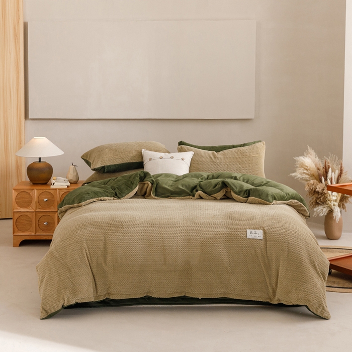 91家纺网 家纺一手货源 找家纺 早晨家纺 2025新款波浪款牛奶绒提花四件套 波浪-浅水绿