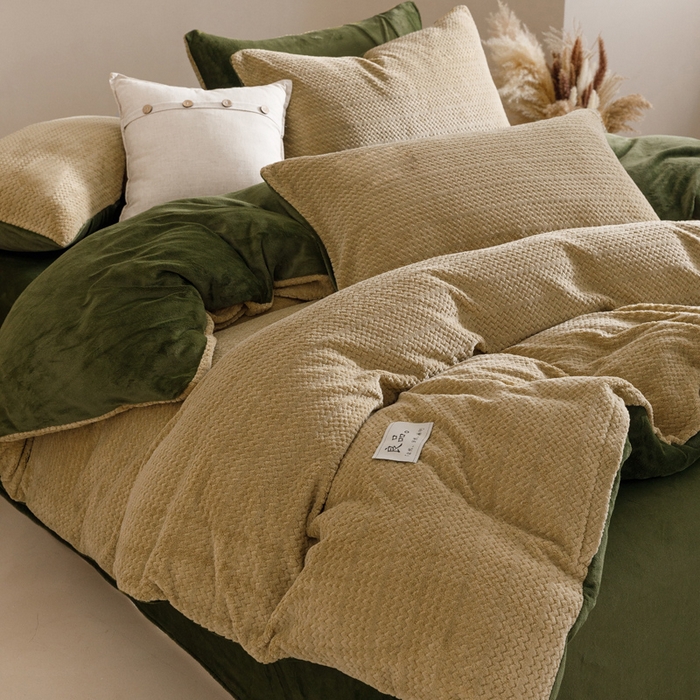 91家纺网 家纺一手货源 找家纺 早晨家纺 2025新款波浪款牛奶绒提花四件套 波浪-浅水绿