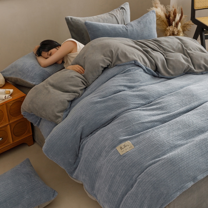 91家纺网 家纺一手货源 找家纺 （总）早晨家纺 2025新款波浪款牛奶绒提花四件套