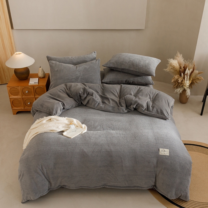 91家纺网 家纺一手货源 找家纺 早晨家纺 2025新款波浪款牛奶绒提花四件套 波浪-浅灰