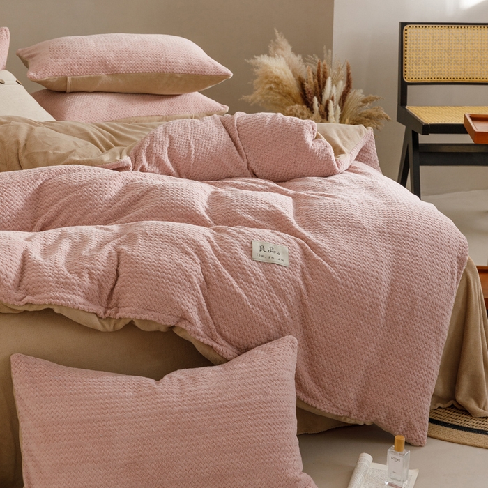 91家纺网 家纺一手货源 找家纺 早晨家纺 2025新款波浪款牛奶绒提花四件套 波浪-豆沙