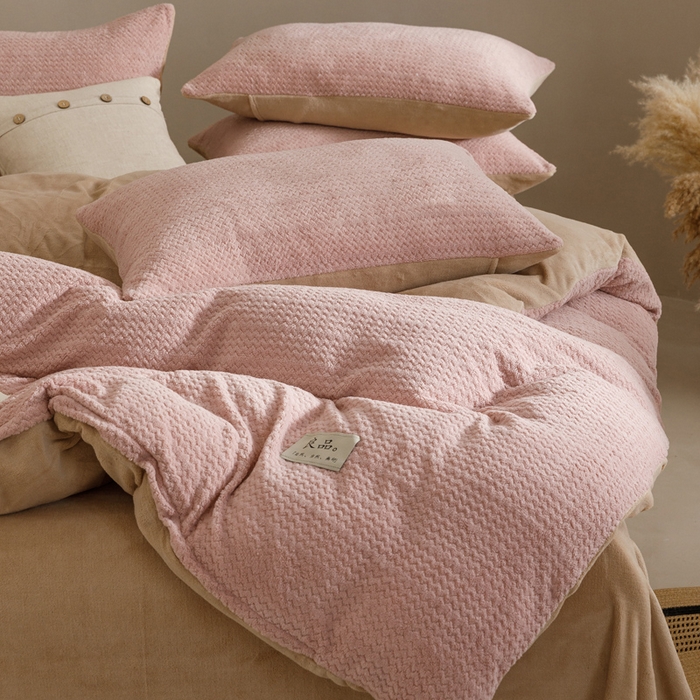 91家纺网 家纺一手货源 找家纺 早晨家纺 2025新款波浪款牛奶绒提花四件套 波浪-豆沙