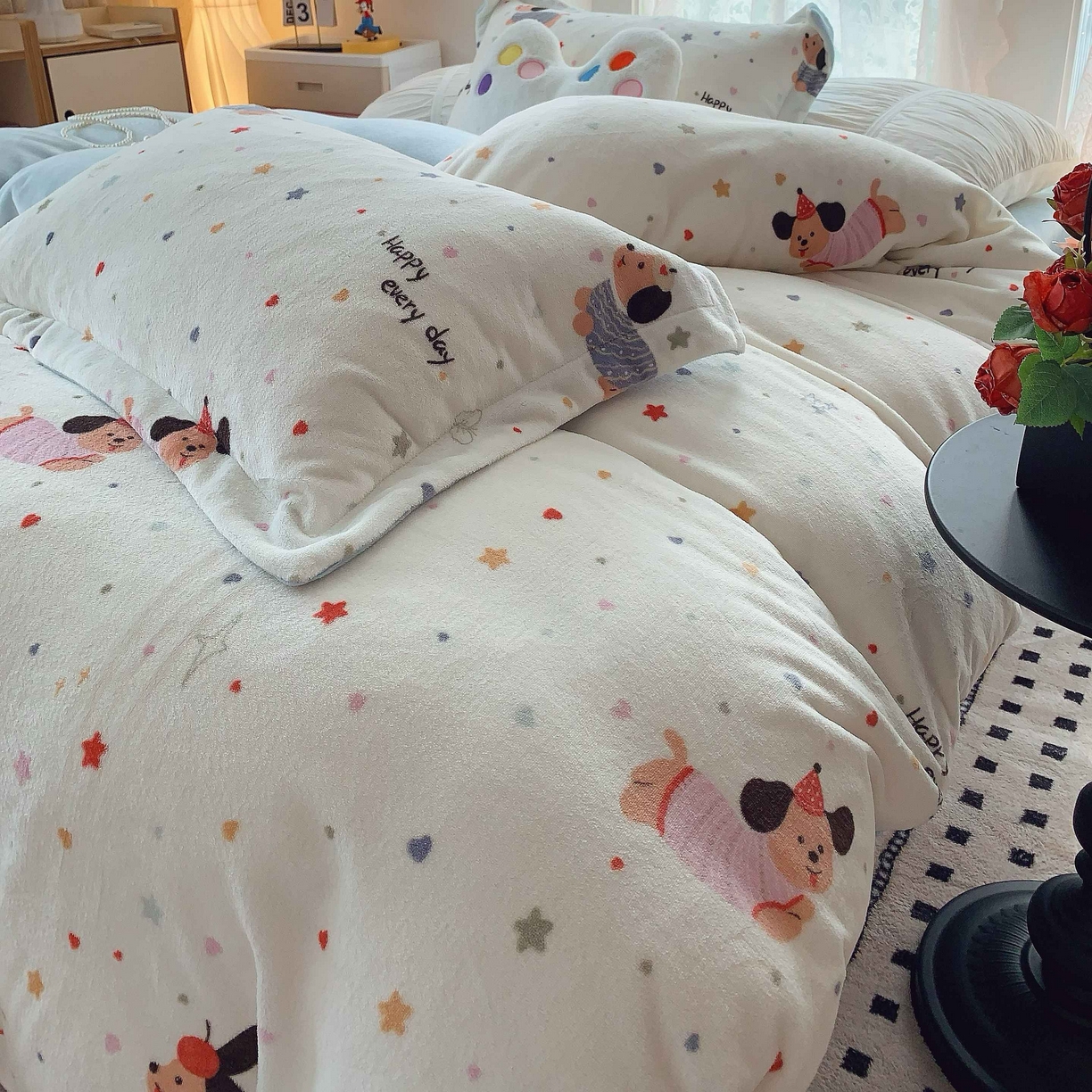 91家纺网 家纺一手货源 找家纺 莱豫家纺 2025新款加厚牛奶绒三件套四件套保暖不静电 童趣星海