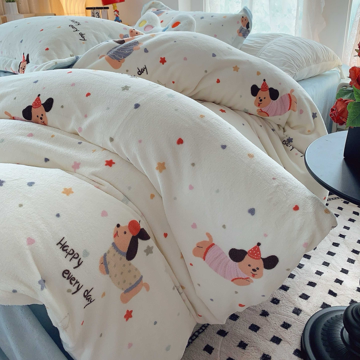 91家纺网 家纺一手货源 找家纺 莱豫家纺 2025新款加厚牛奶绒三件套四件套保暖不静电 童趣星海