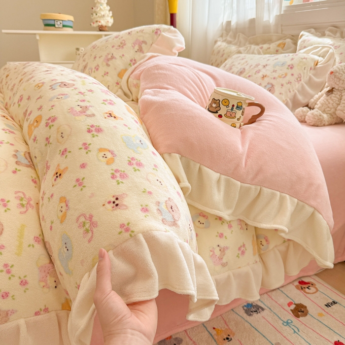 91家纺网 家纺一手货源 找家纺 米莱家纺 2025新款牛奶绒印花花边四件套 童趣乐园