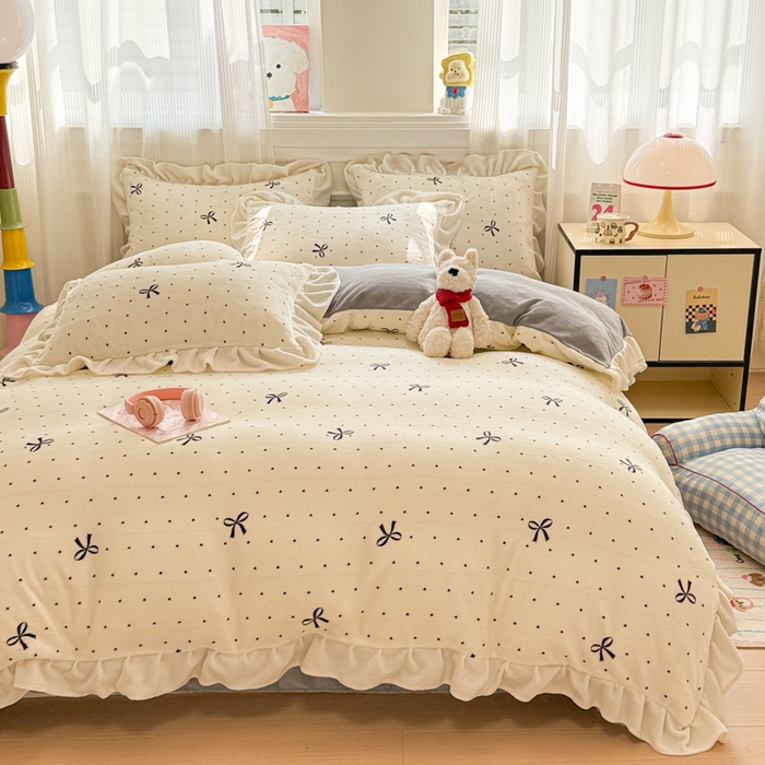 91家纺网 家纺一手货源 找家纺 米莱家纺 2025新款牛奶绒印花花边四件套 少女蝴蝶节