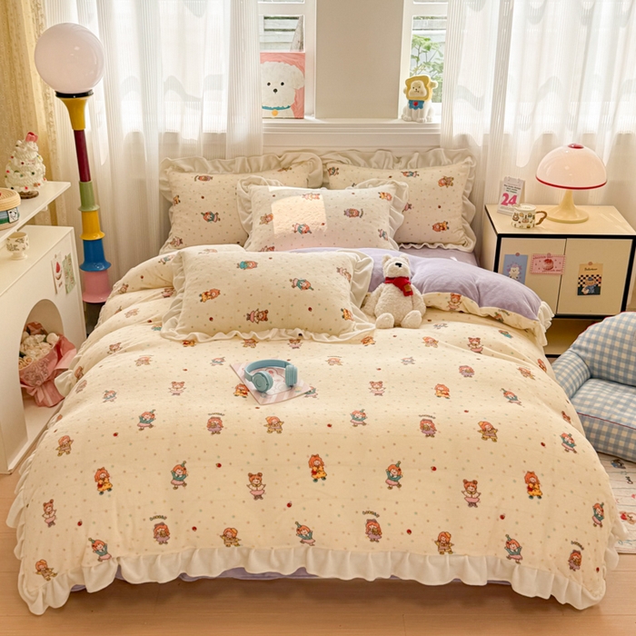 91家纺网 家纺一手货源 找家纺 米莱家纺 2025新款牛奶绒印花花边四件套 泡泡糖女孩