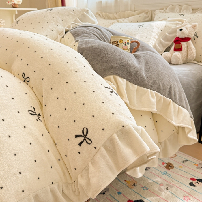 米莱家纺 2025新款牛奶绒印花花边四件套 少女蝴蝶节