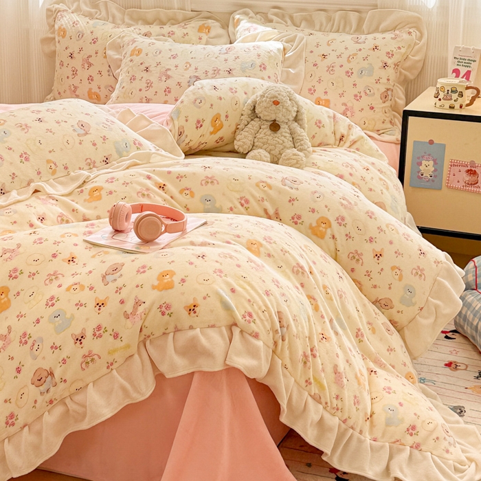 91家纺网 家纺一手货源 找家纺 米莱家纺 2025新款牛奶绒印花花边四件套 童趣乐园