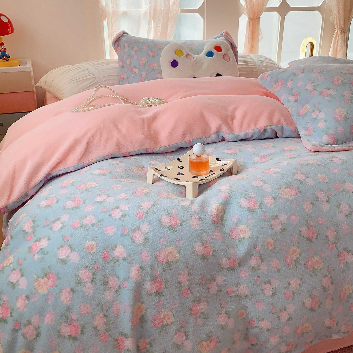 91家纺网 家纺一手货源 找家纺 莱豫家纺 2025新款加厚牛奶绒三件套四件套保暖不静电 温馨花语蓝