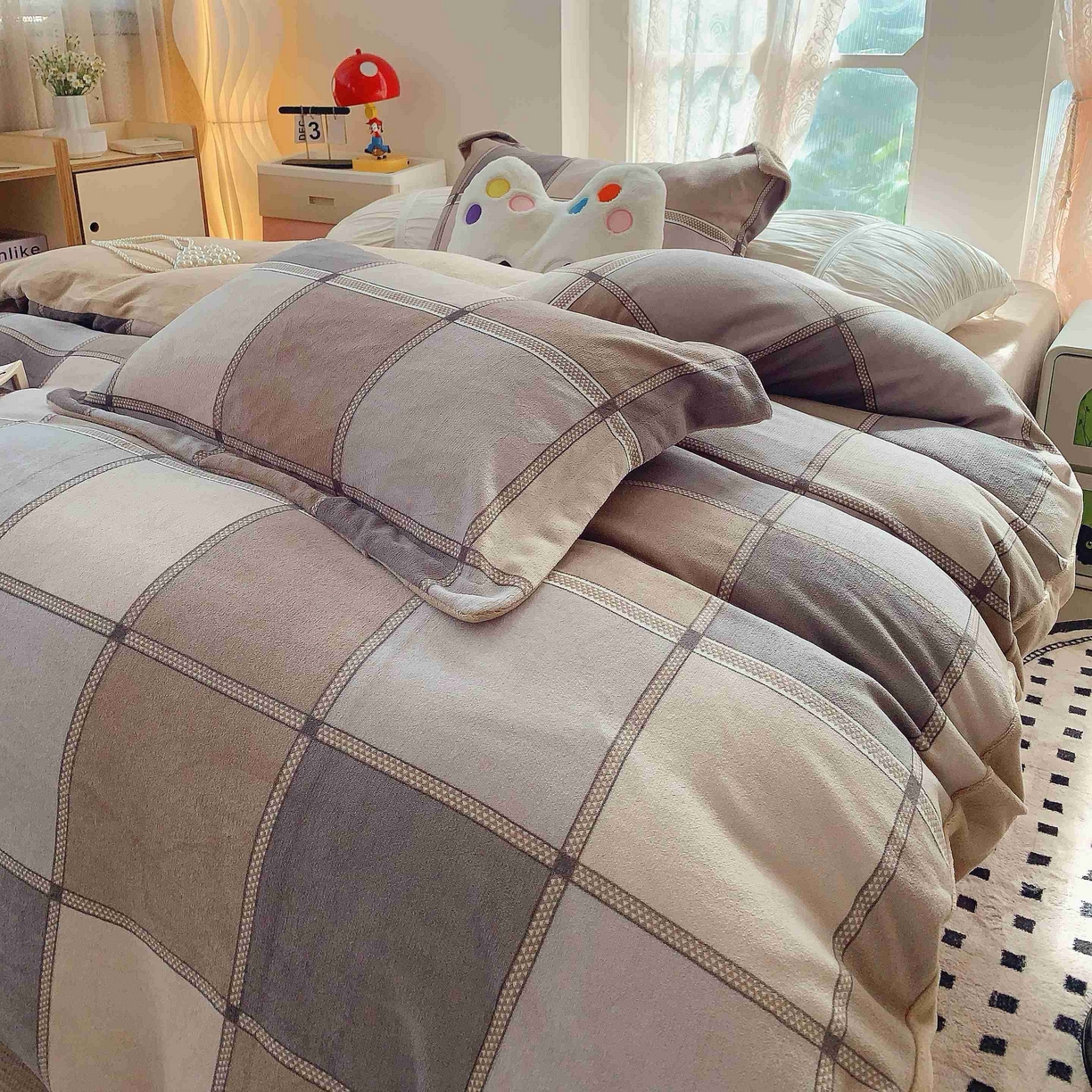 91家纺网 家纺一手货源 找家纺 莱豫家纺 2025新款加厚牛奶绒三件套四件套保暖不静电 雅致格调