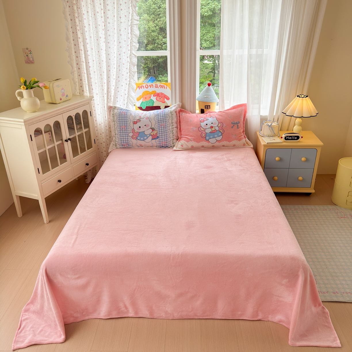 91家纺网 家纺一手货源 找家纺 铭宣家居 2025新款200g牛奶绒数码印花加毛巾绣四件套 萌喵花町