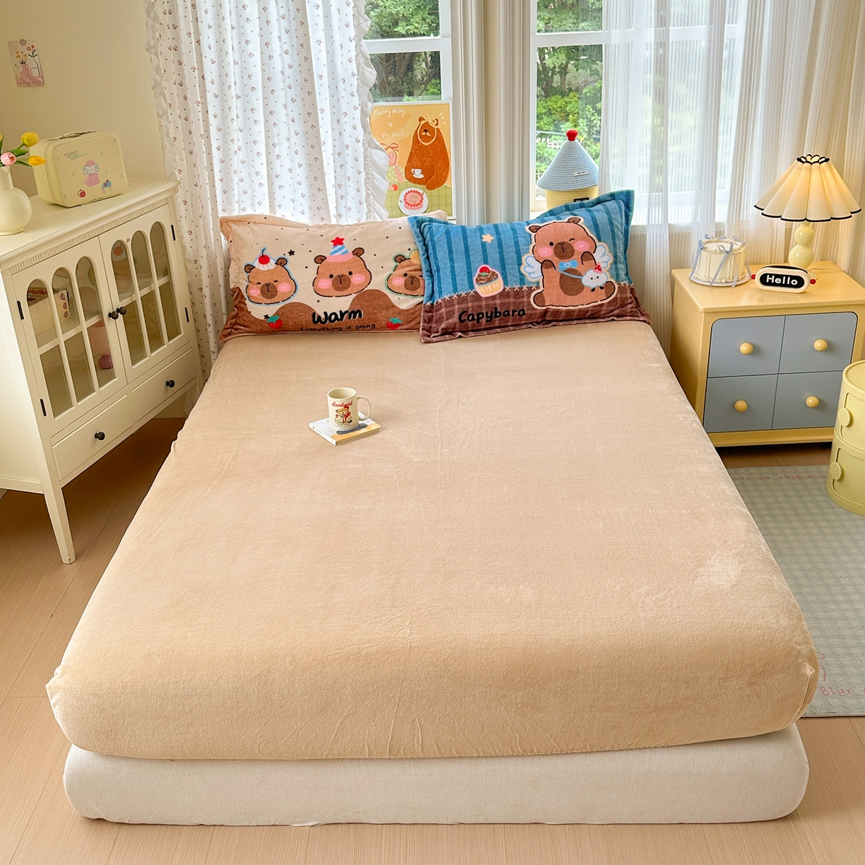 91家纺网 家纺一手货源 找家纺 铭宣家居 2025新款200g牛奶绒数码印花加毛巾绣四件套 星落卡皮