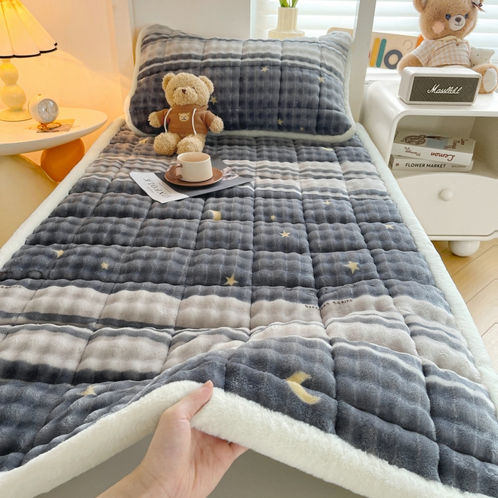 梵朴 2025新款牛奶绒泡泡兔毛绒床垫学生宿舍床褥子床护垫学生款印花系列 繁星