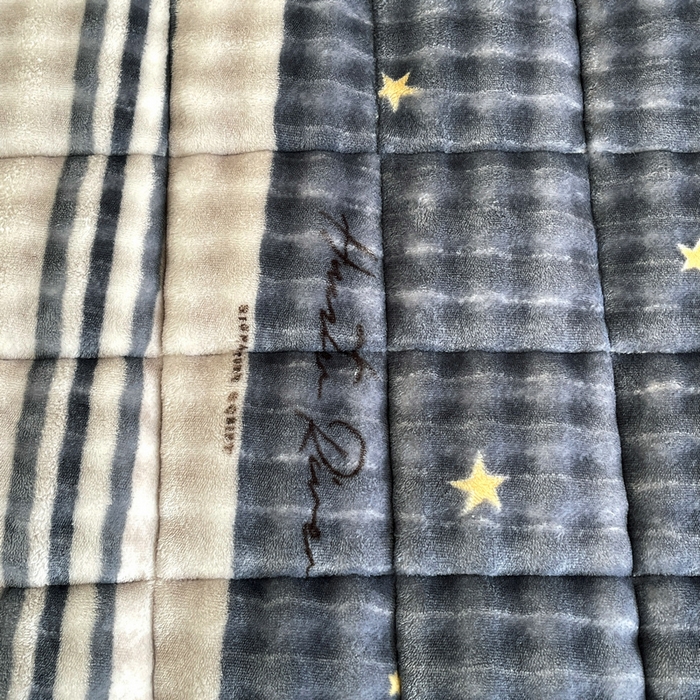 91家纺网 家纺一手货源 找家纺 梵朴 2025新款牛奶绒泡泡兔毛绒床垫学生宿舍床褥子床护垫学生款印花系列 繁星