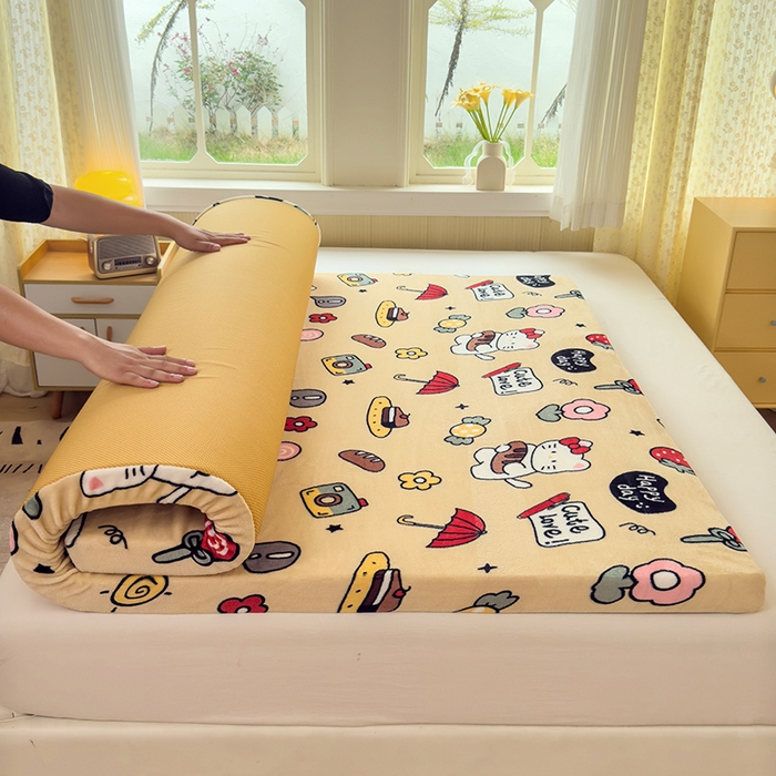 91家纺网 家纺一手货源 找家纺 北辰 2025新款冬季牛奶绒海绵床垫可拆洗软垫学生上下铺床垫可定制 欢乐假日