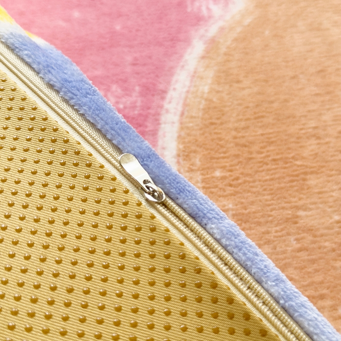 91家纺网 家纺一手货源 找家纺 北辰 2025新款冬季牛奶绒海绵床垫可拆洗软垫学生上下铺床垫可定制 彩虹狗宝