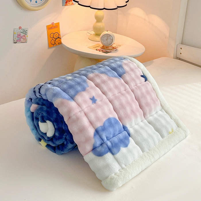 91家纺网 家纺一手货源 找家纺 梵朴 2025新款牛奶绒泡泡兔毛绒床垫学生宿舍床褥子床护垫学生款印花系列 梦幻太空人