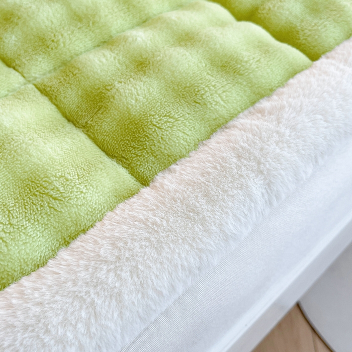 91家纺网 家纺一手货源 找家纺 梵朴 2025新款牛奶绒泡泡兔毛绒床垫学生宿舍床褥子床护垫学生款印花系列 顽皮小熊猫