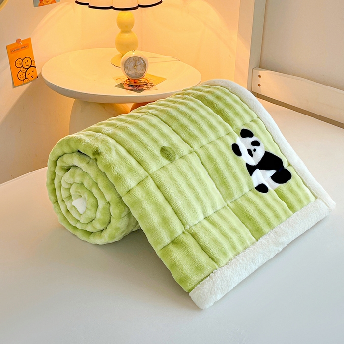 91家纺网 家纺一手货源 找家纺 梵朴 2025新款牛奶绒泡泡兔毛绒床垫学生宿舍床褥子床护垫学生款印花系列 顽皮小熊猫