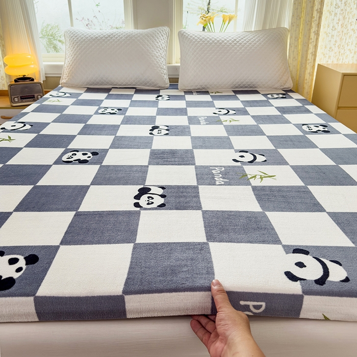 北辰 2025新款冬季牛奶绒海绵床垫可拆洗软垫学生上下铺床垫可定制 方格熊猫灰