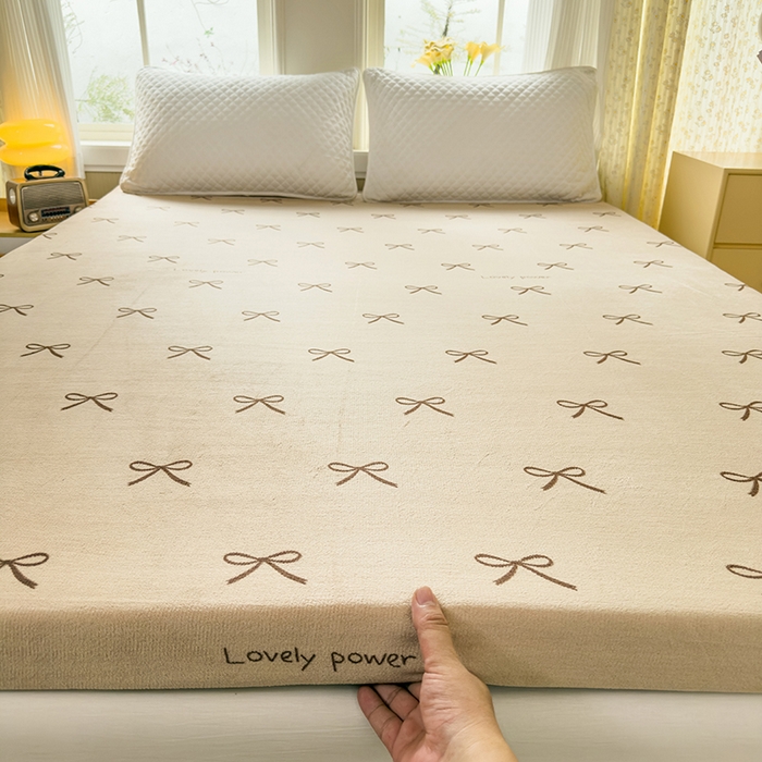 北辰 2025新款冬季牛奶绒海绵床垫可拆洗软垫学生上下铺床垫可定制 蝴蝶结